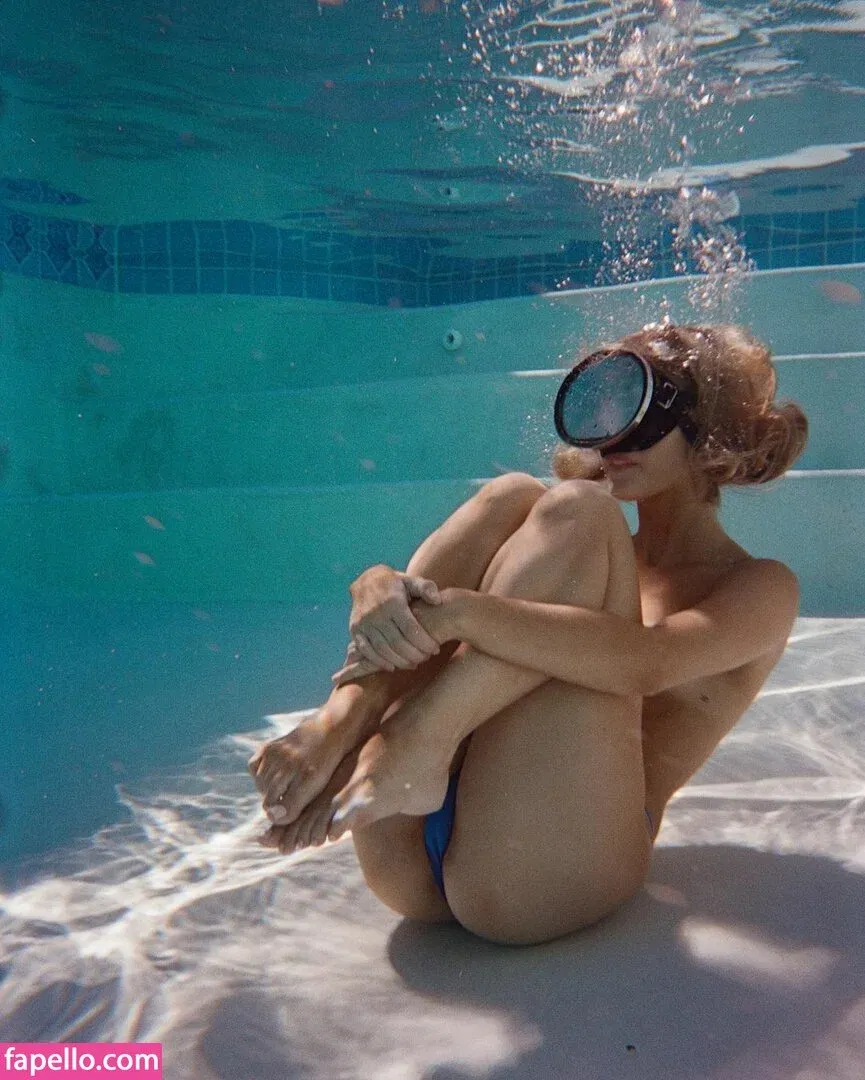 Marie Tomas Onlyfans Photo Gallery 