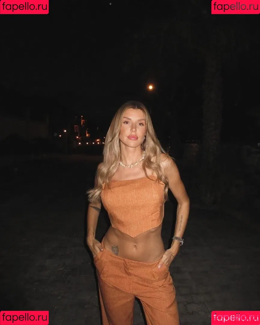 Gerda Lewis Onlyfans Photo Gallery 