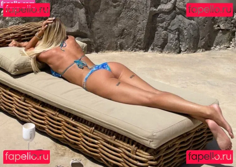 Gerda Lewis Onlyfans Photo Gallery 