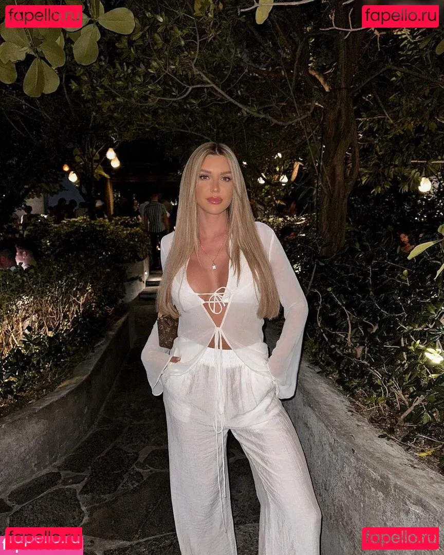 Gerda Lewis Onlyfans Photo Gallery 