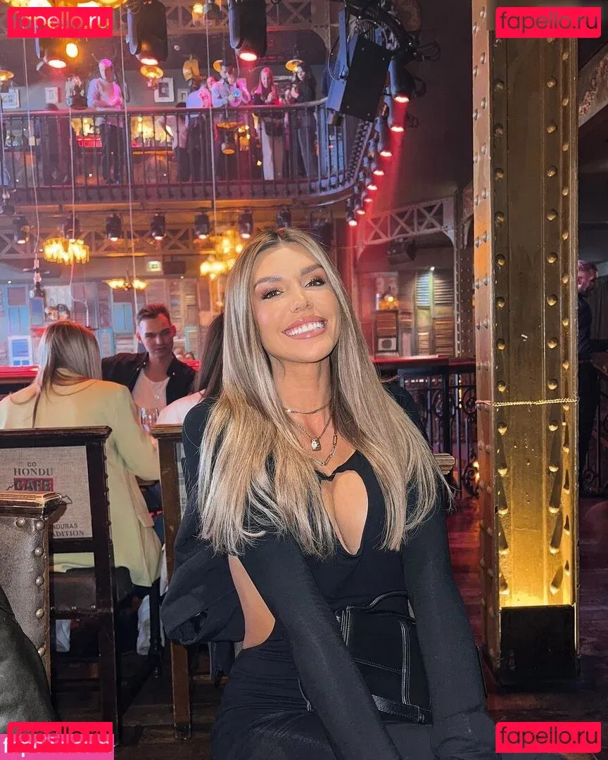 Gerda Lewis Onlyfans Photo Gallery 