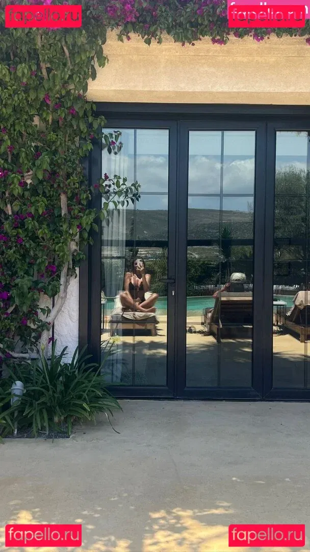 Gerda Lewis Onlyfans Photo Gallery 