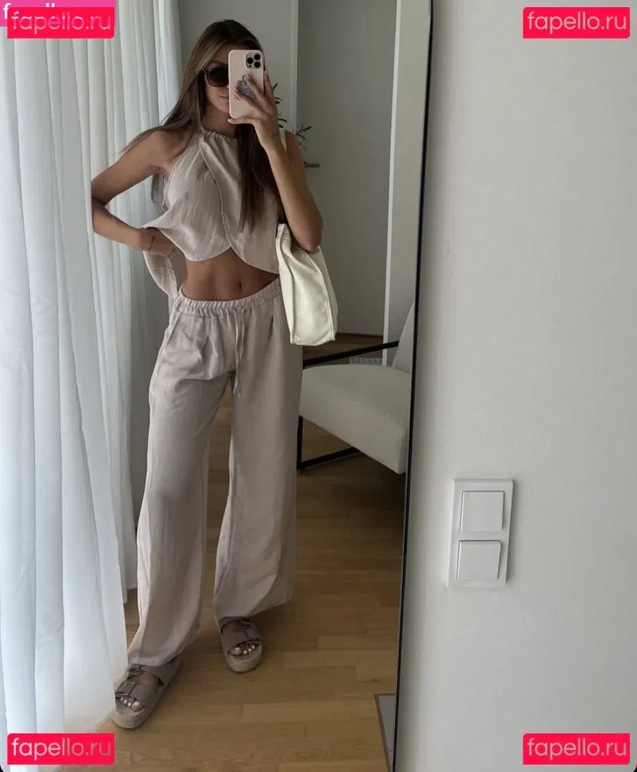 Gerda Lewis Onlyfans Photo Gallery 