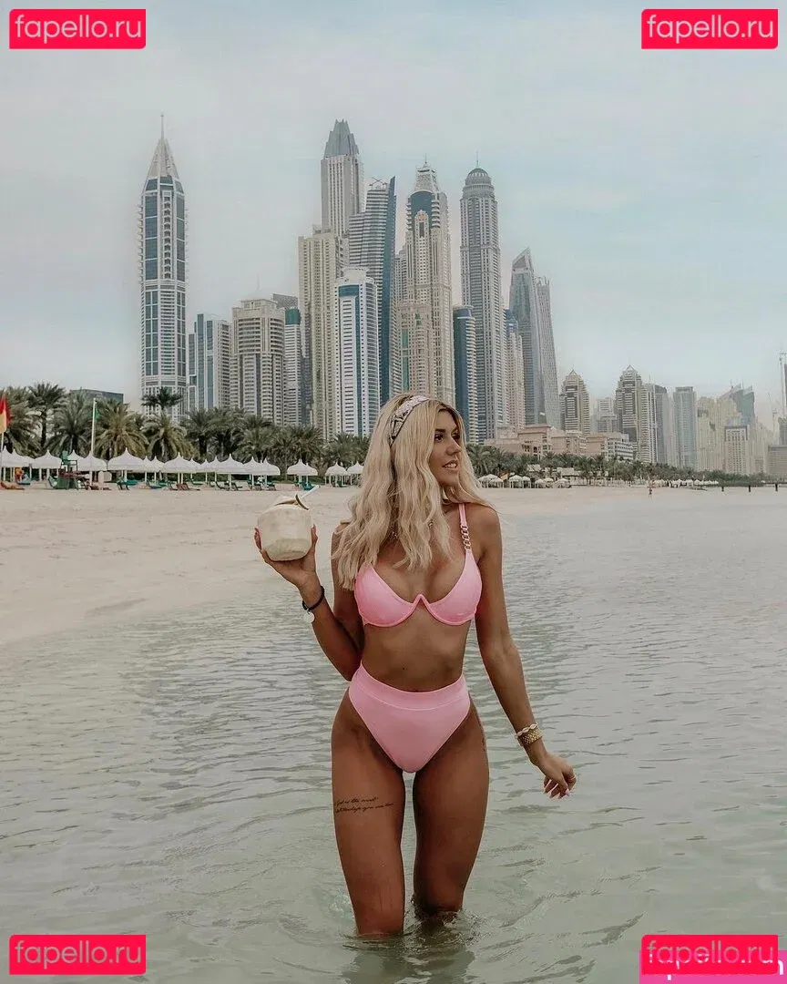 Gerda Lewis Onlyfans Photo Gallery 