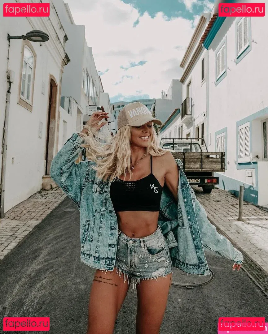 Gerda Lewis Onlyfans Photo Gallery 