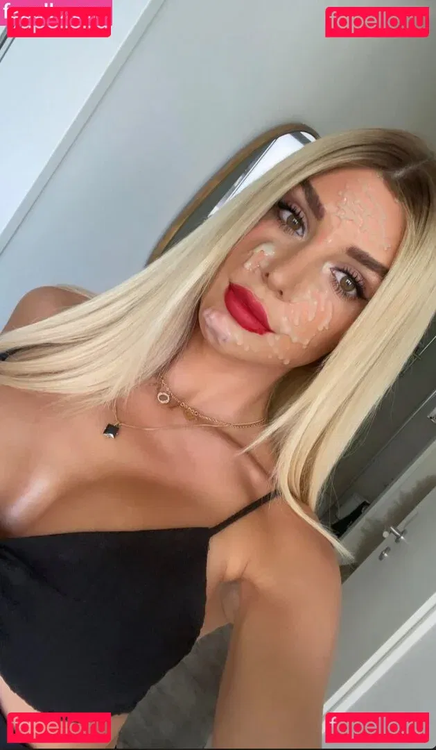 Gerda Lewis Onlyfans Photo Gallery 