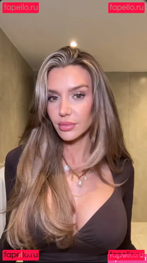 Gerda Lewis Onlyfans Photo Gallery 