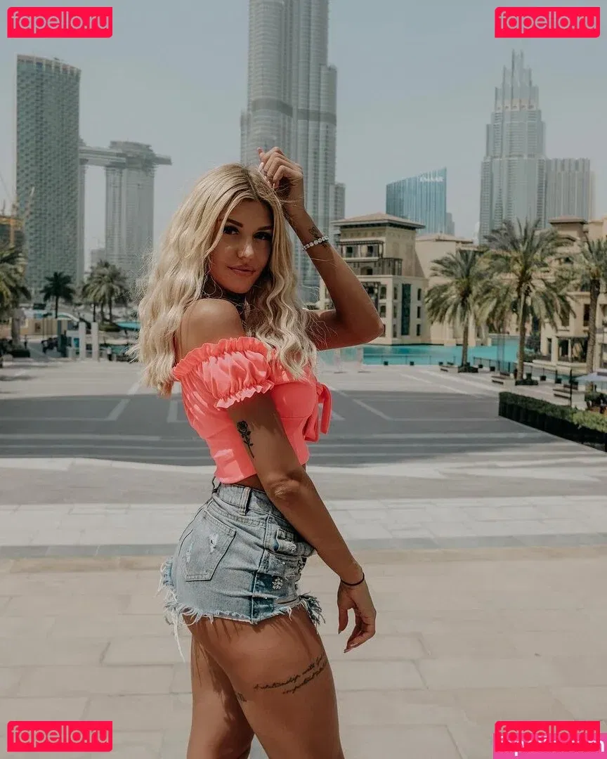 Gerda Lewis Onlyfans Photo Gallery 