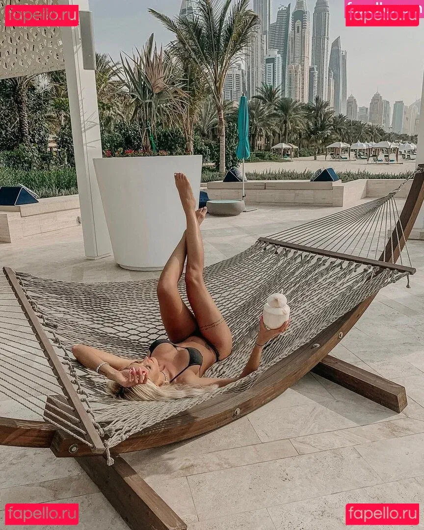 Gerda Lewis Onlyfans Photo Gallery 