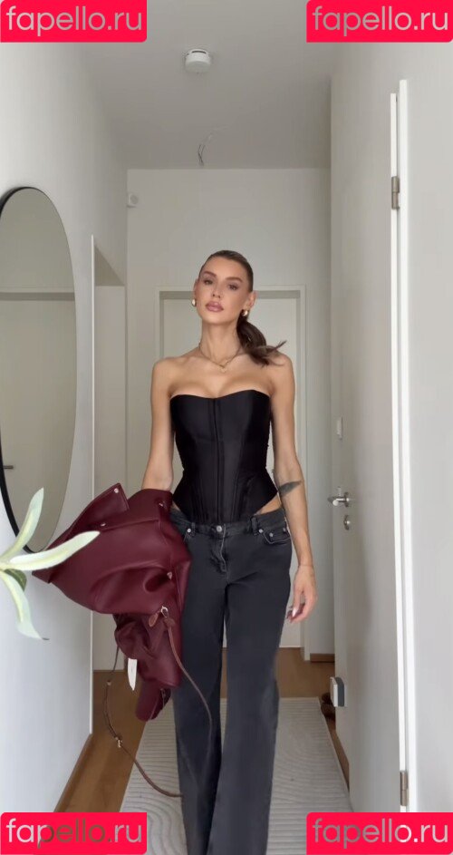 Gerda Lewis Onlyfans Photo Gallery 