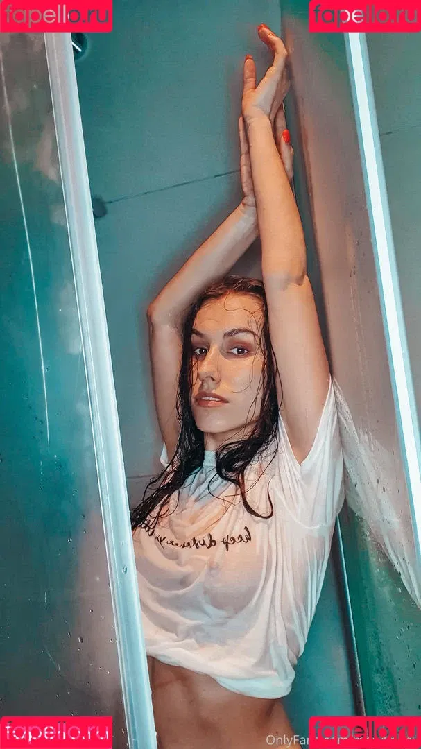 merylinnau Onlyfans Photo Gallery 
