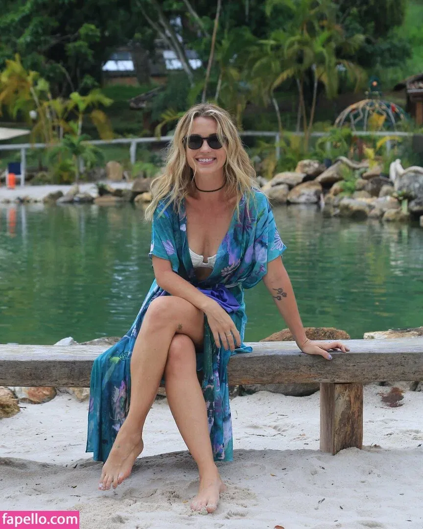 Juliana Didone Onlyfans Photo Gallery 