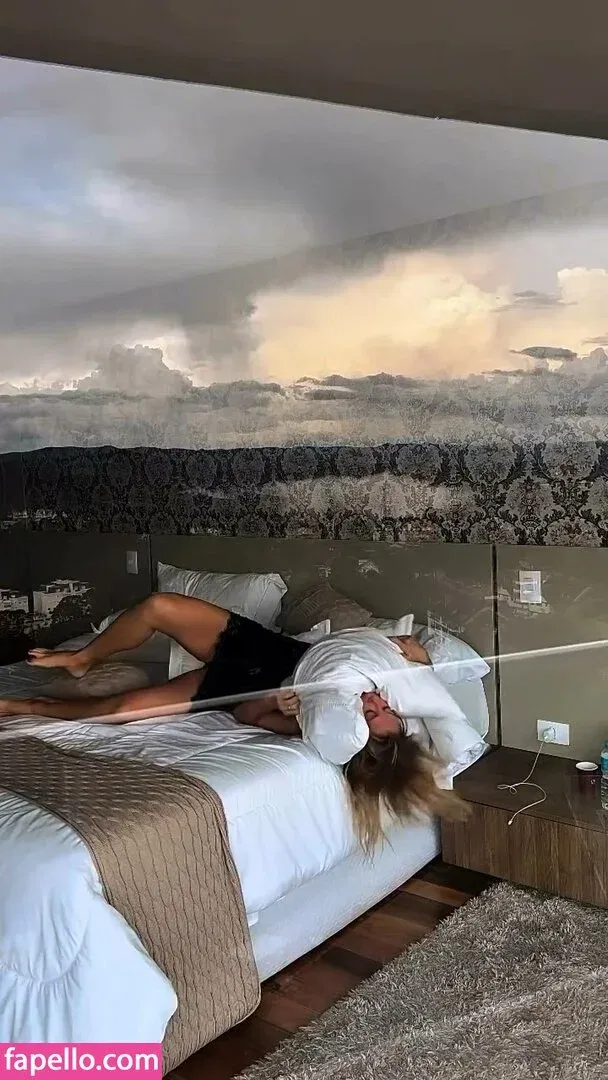 Juliana Didone Onlyfans Photo Gallery 