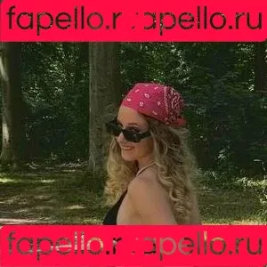 miawallacebabe Onlyfans Photo Gallery 