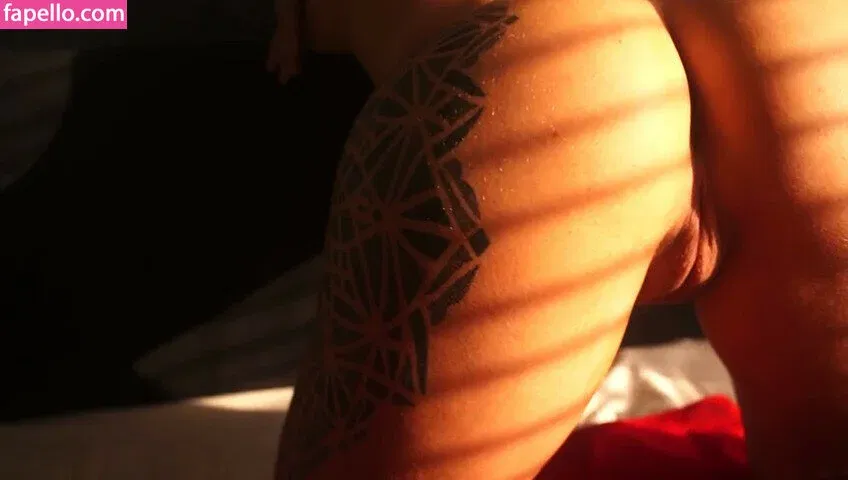 Júlia Gouvea Onlyfans Photo Gallery 