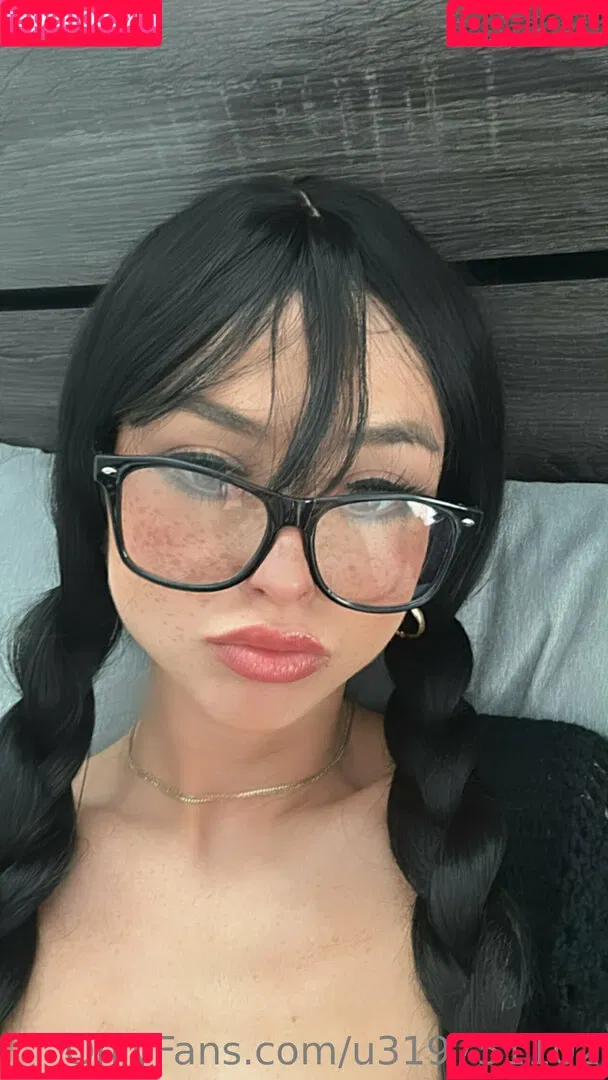 yunamoonx0 Onlyfans Photo Gallery 