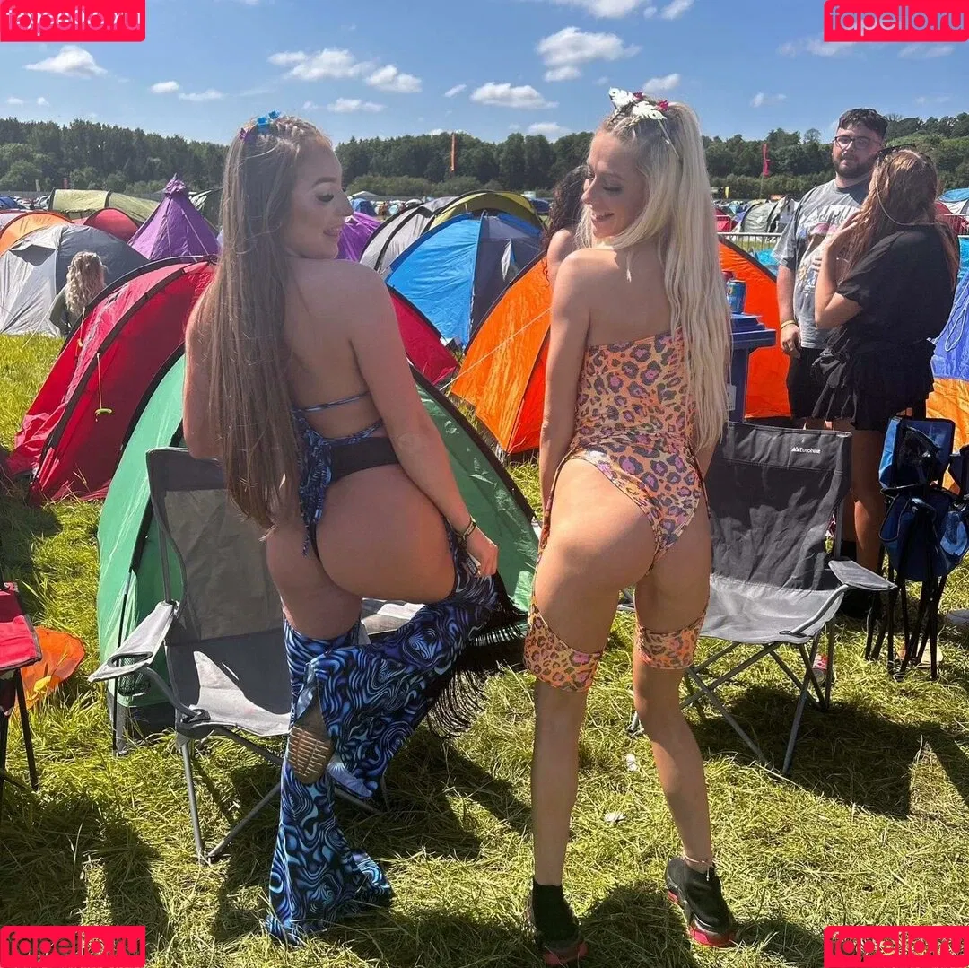 Natasha Vandelois Onlyfans Photo Gallery 