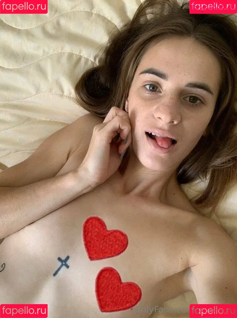 bella_elf Onlyfans Photo Gallery 