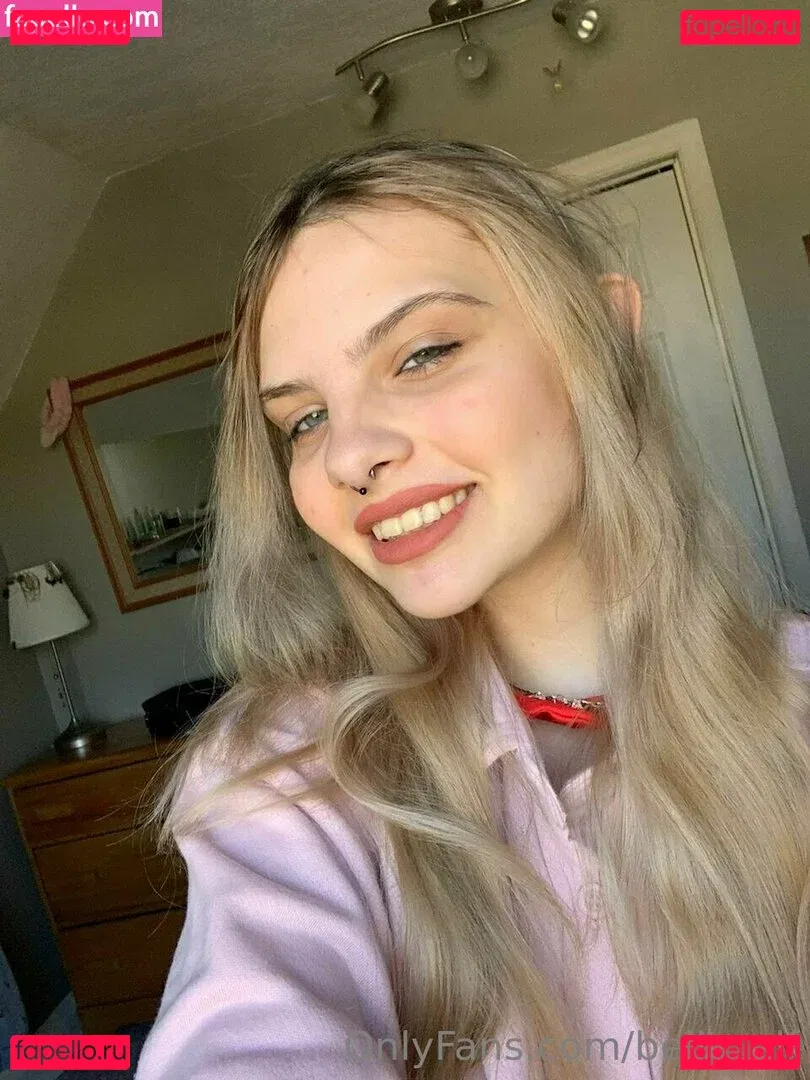 bella_elf Onlyfans Photo Gallery 