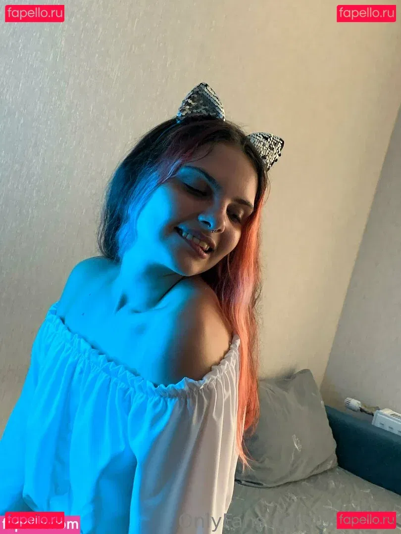 bella_elf Onlyfans Photo Gallery 