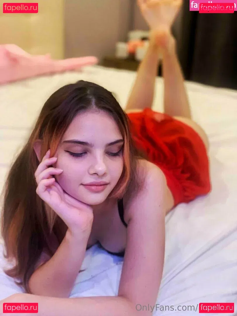 bella_elf Onlyfans Photo Gallery 