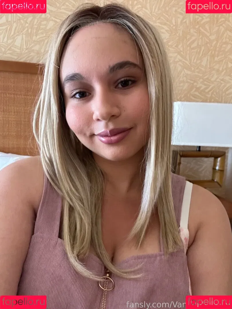 VanillaArdalan Onlyfans Photo Gallery 