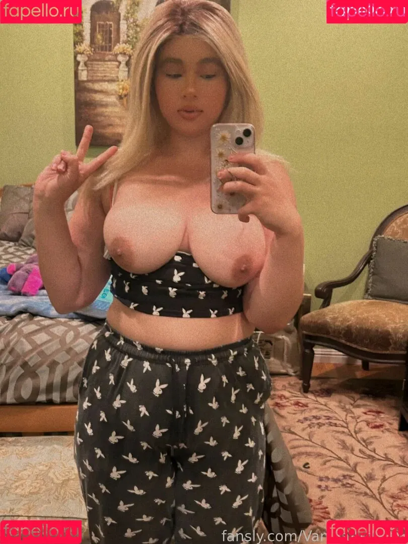 VanillaArdalan Onlyfans Photo Gallery 