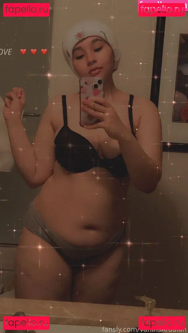 VanillaArdalan Onlyfans Photo Gallery 