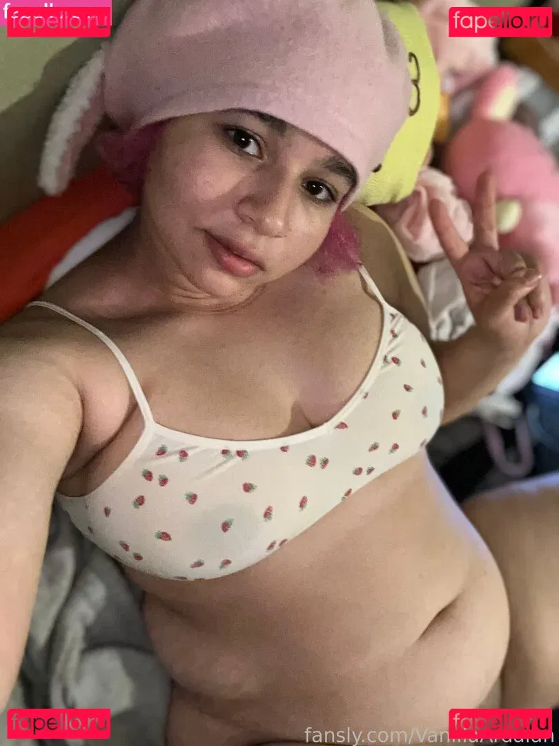 VanillaArdalan Onlyfans Photo Gallery 