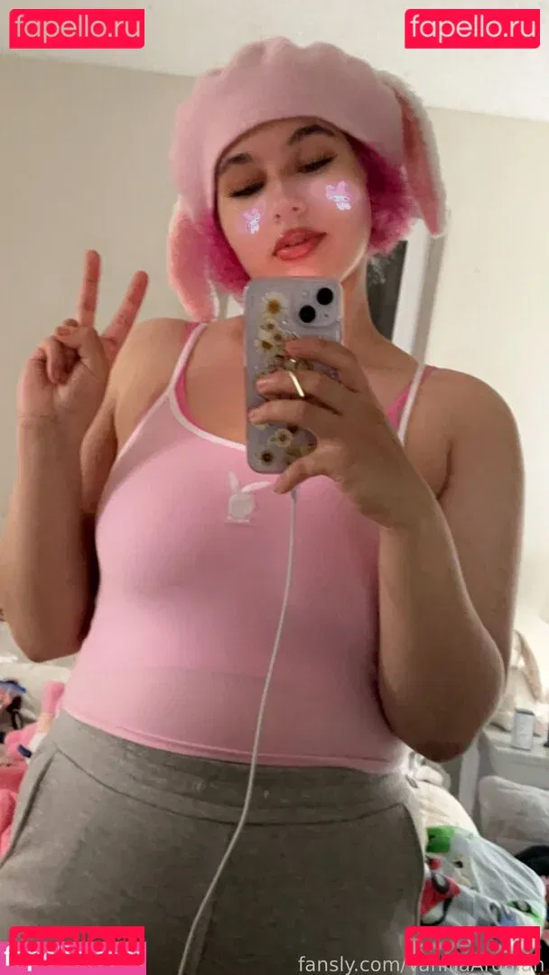 VanillaArdalan Onlyfans Photo Gallery 