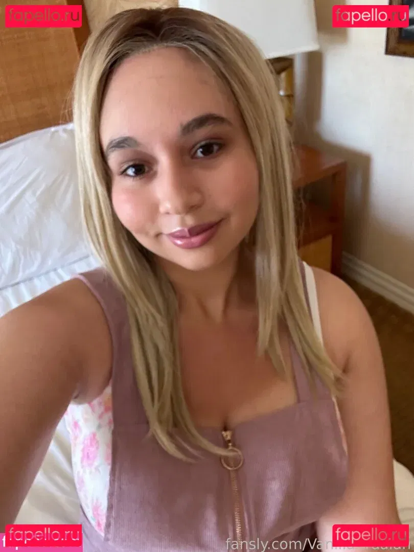 VanillaArdalan Onlyfans Photo Gallery 