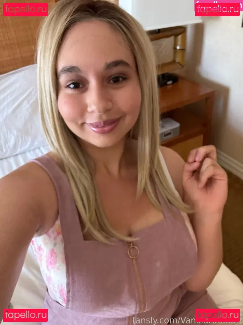 VanillaArdalan Onlyfans Photo Gallery 