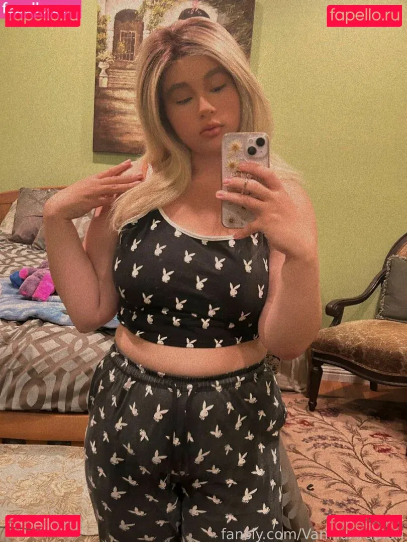 VanillaArdalan Onlyfans Photo Gallery 