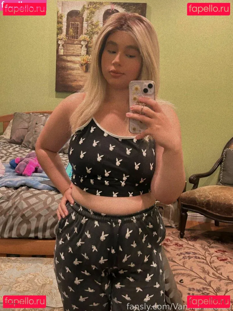 VanillaArdalan Onlyfans Photo Gallery 