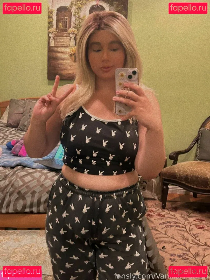 VanillaArdalan Onlyfans Photo Gallery 