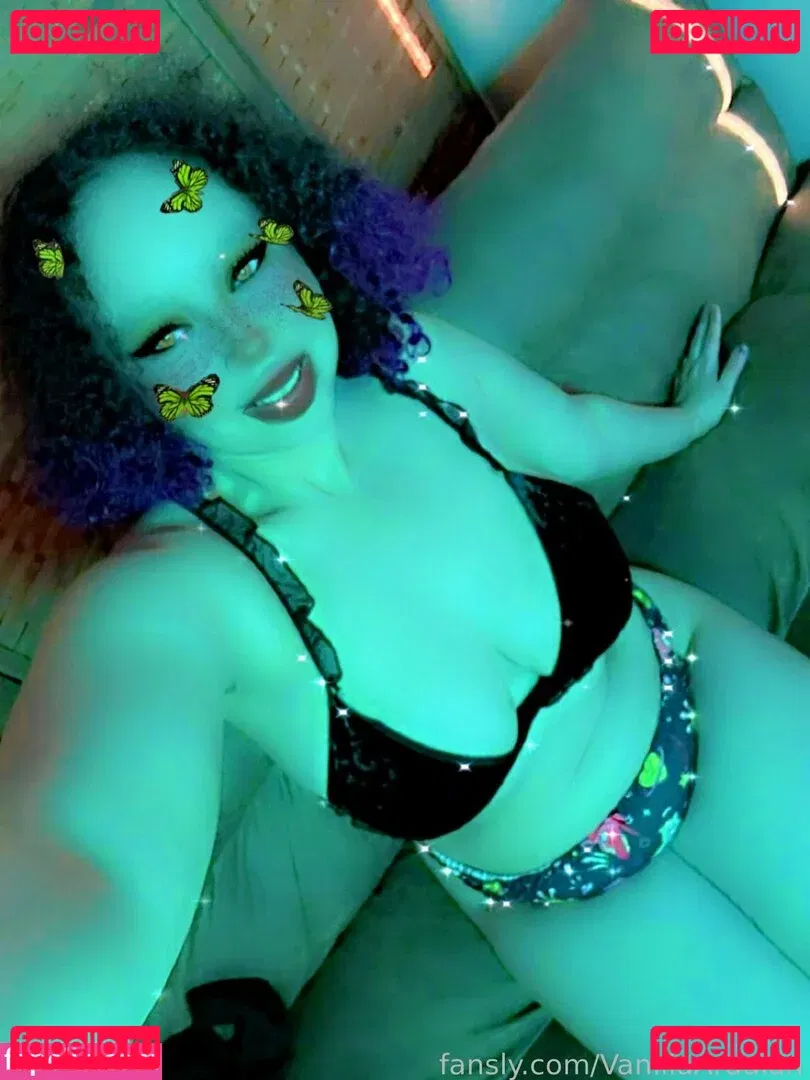 VanillaArdalan Onlyfans Photo Gallery 