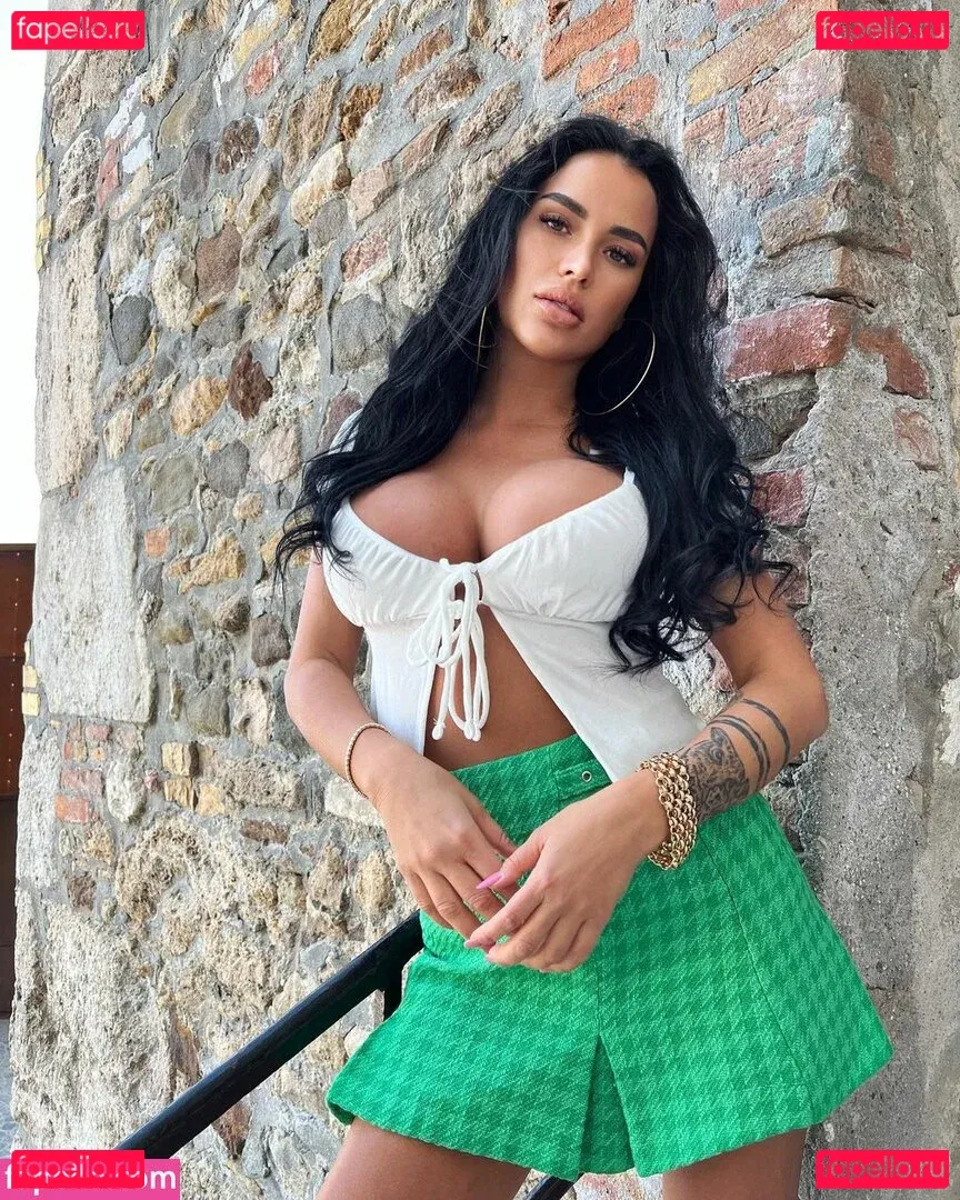 Daniela Crudu Onlyfans Photo Gallery 