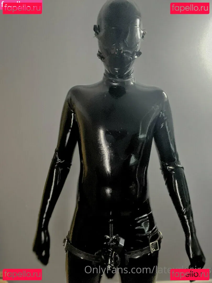 latexdesires Onlyfans Photo Gallery 