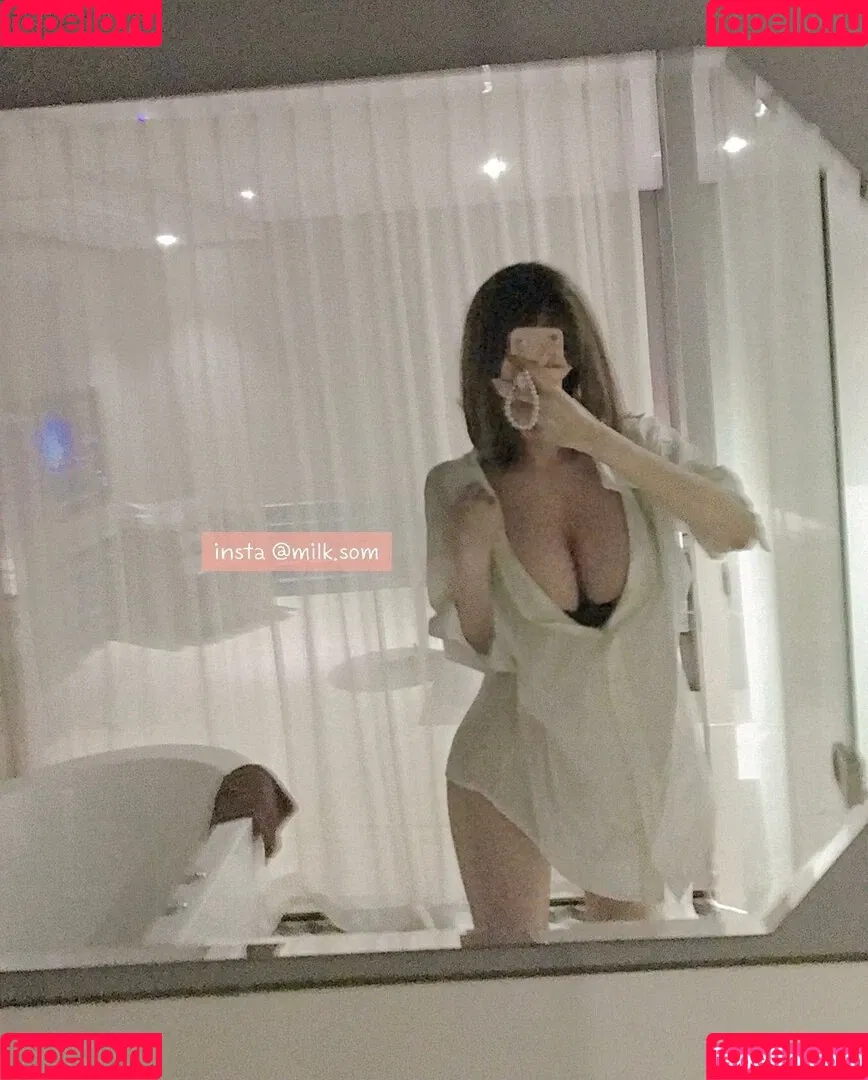 milksom Onlyfans Photo Gallery 