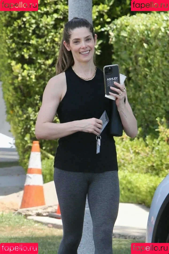 Ashley Greene Onlyfans Photo Gallery 