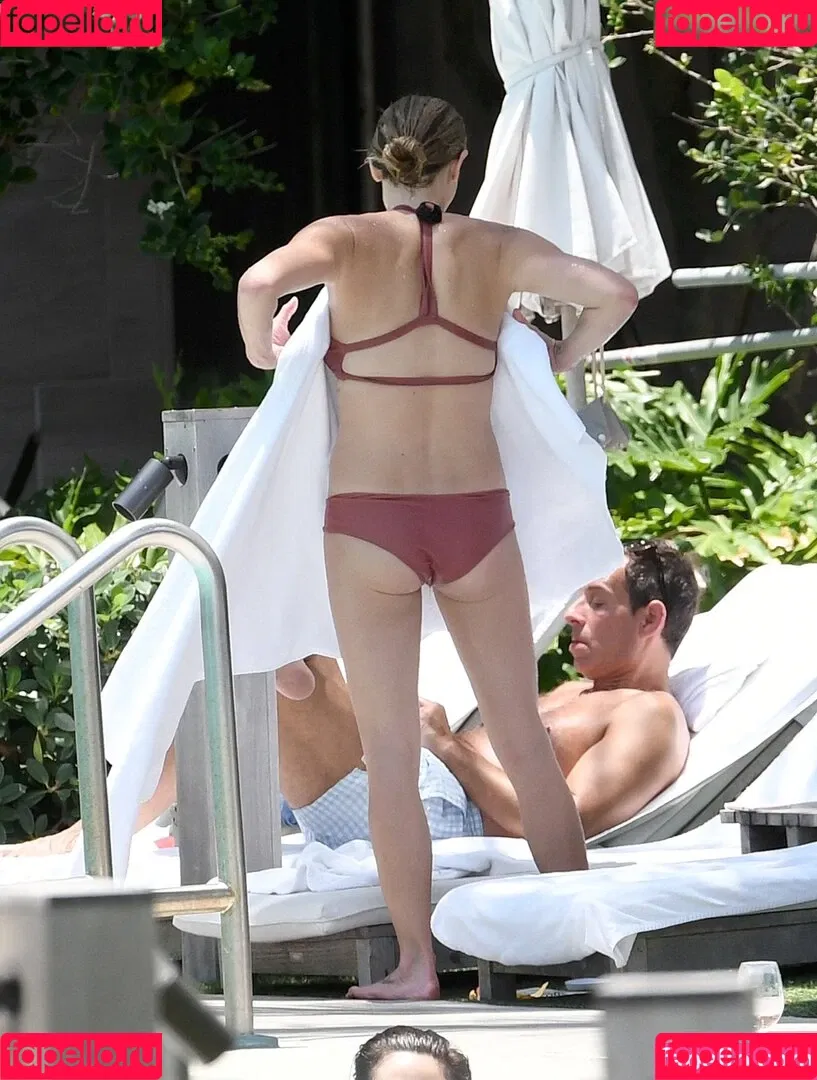 Ashley Greene Onlyfans Photo Gallery 