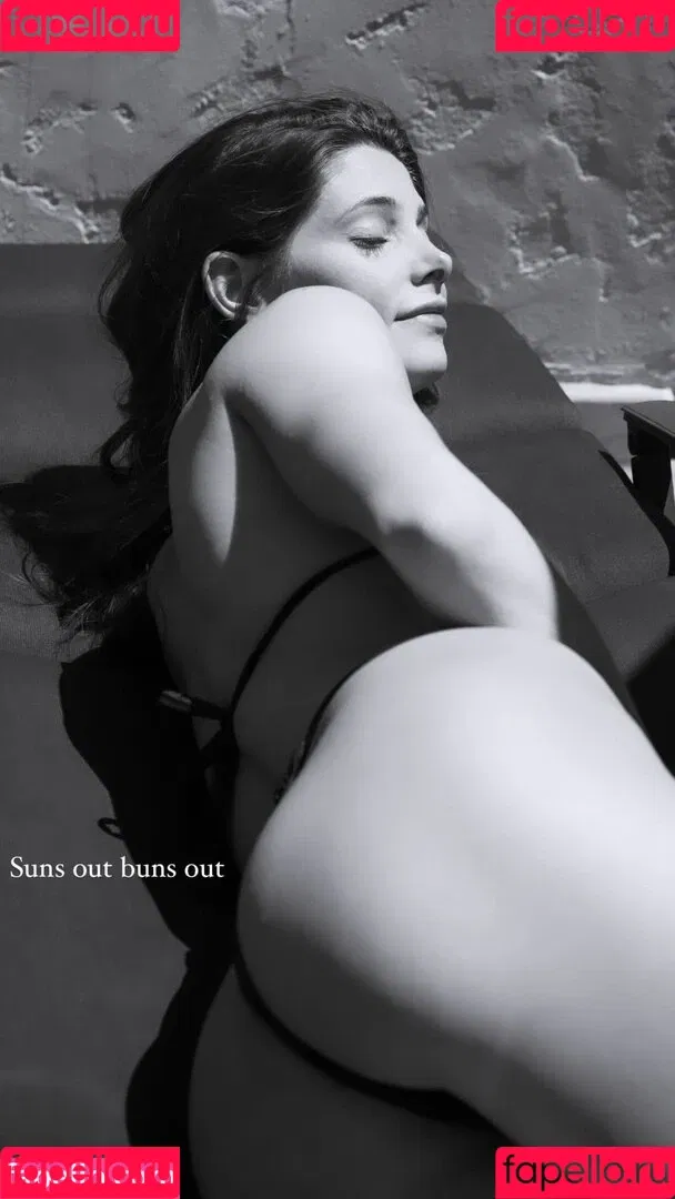 Ashley Greene Onlyfans Photo Gallery 