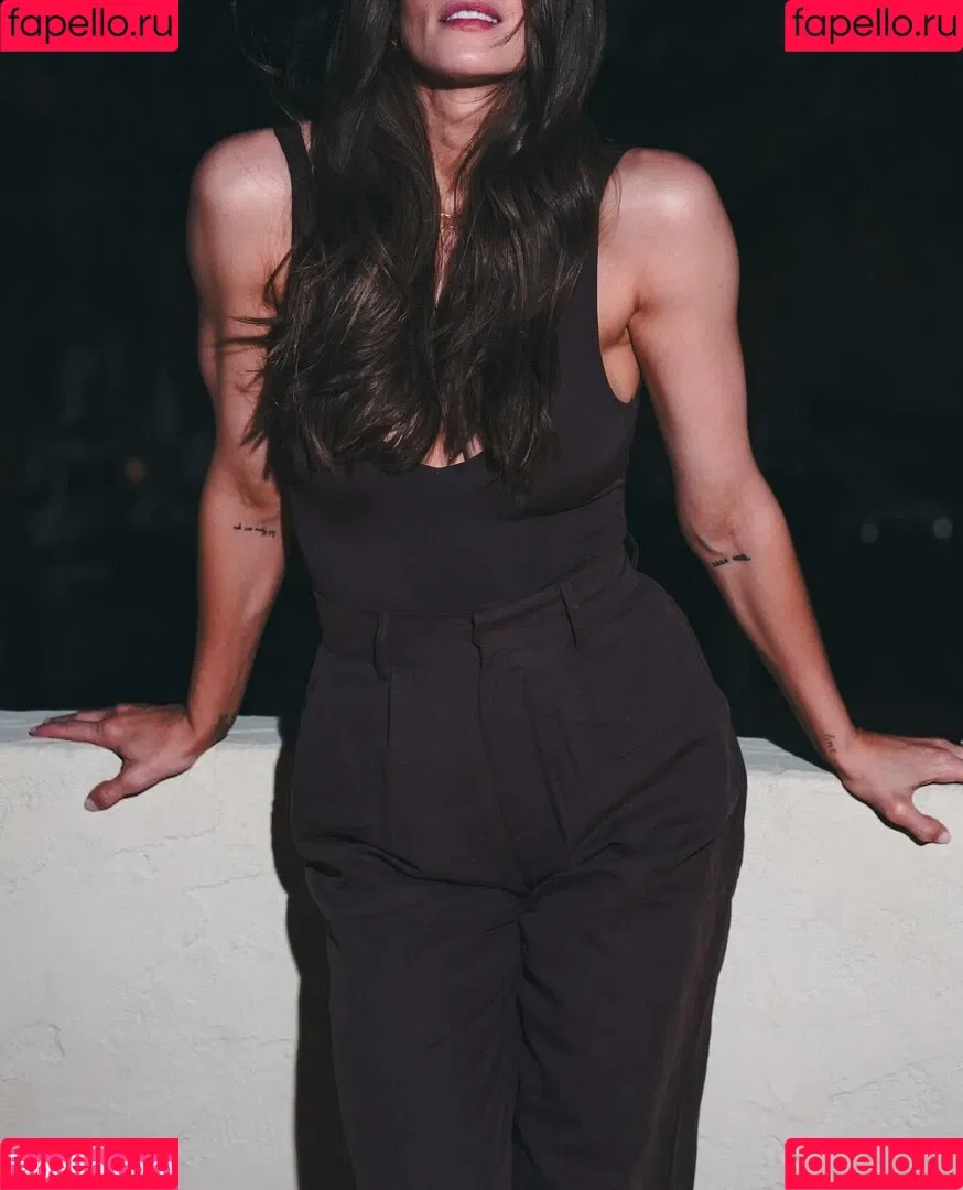 Ashley Greene Onlyfans Photo Gallery 