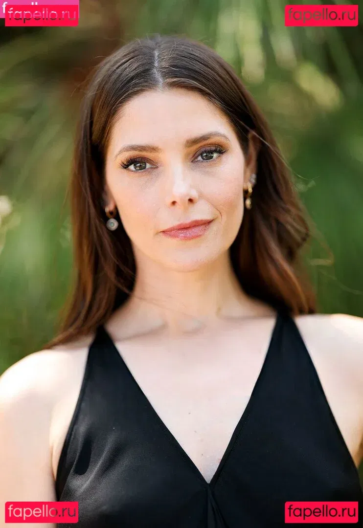 Ashley Greene Onlyfans Photo Gallery 