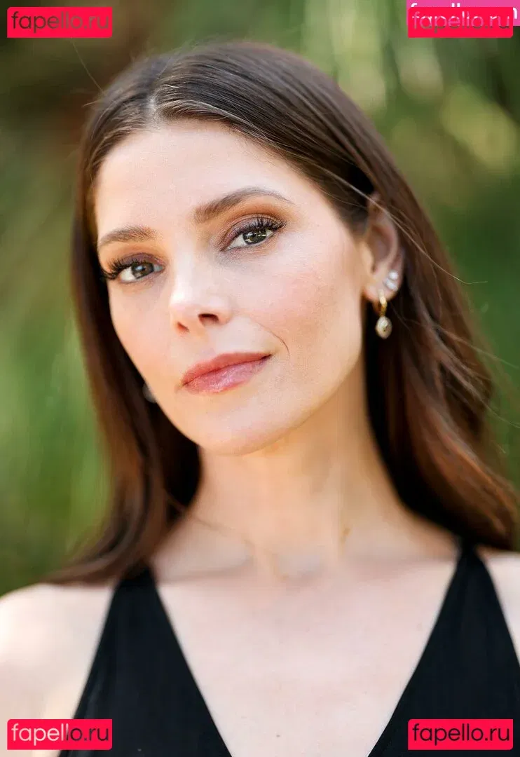Ashley Greene Onlyfans Photo Gallery 
