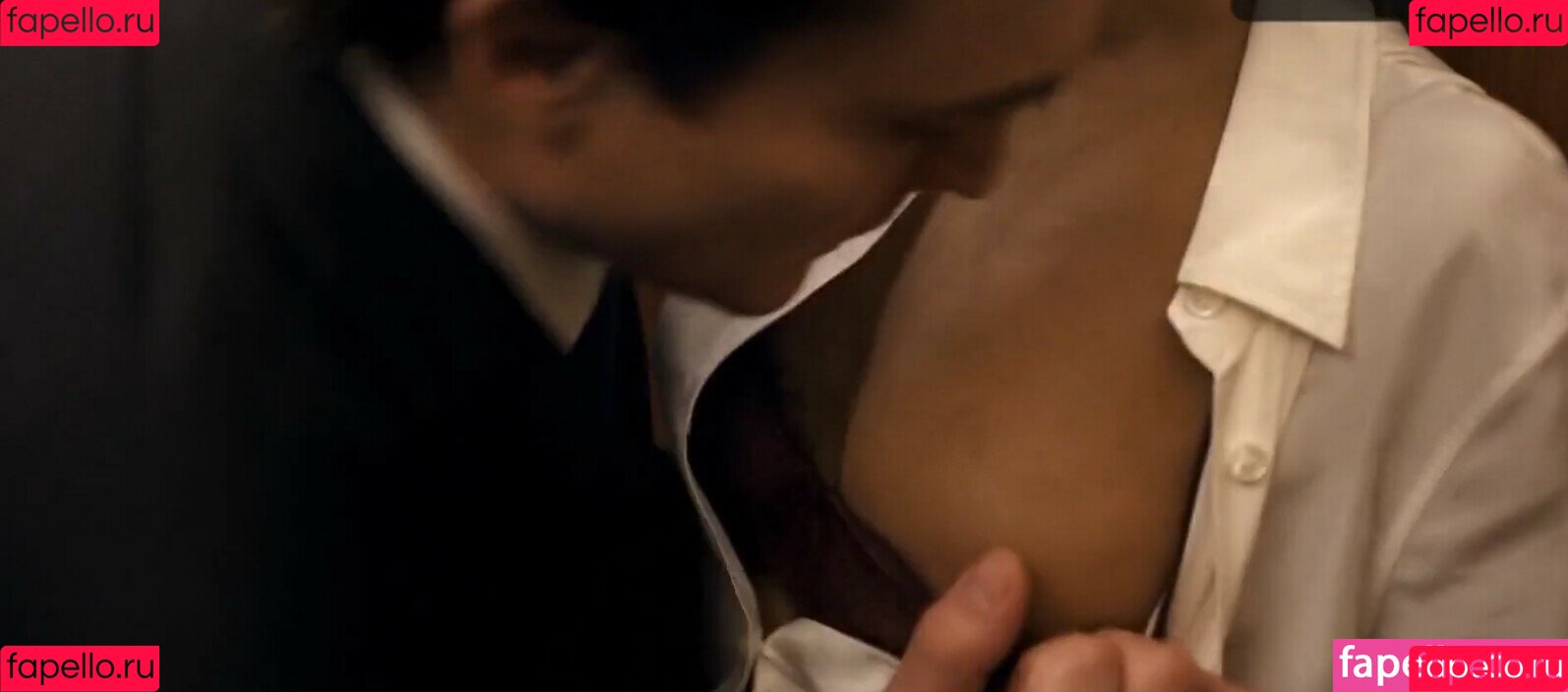 Naomi Scott Onlyfans Photo Gallery 