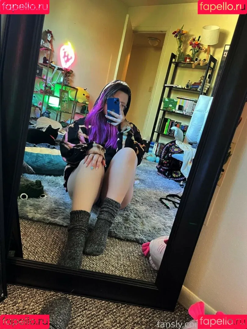 Strawbre Onlyfans Photo Gallery 