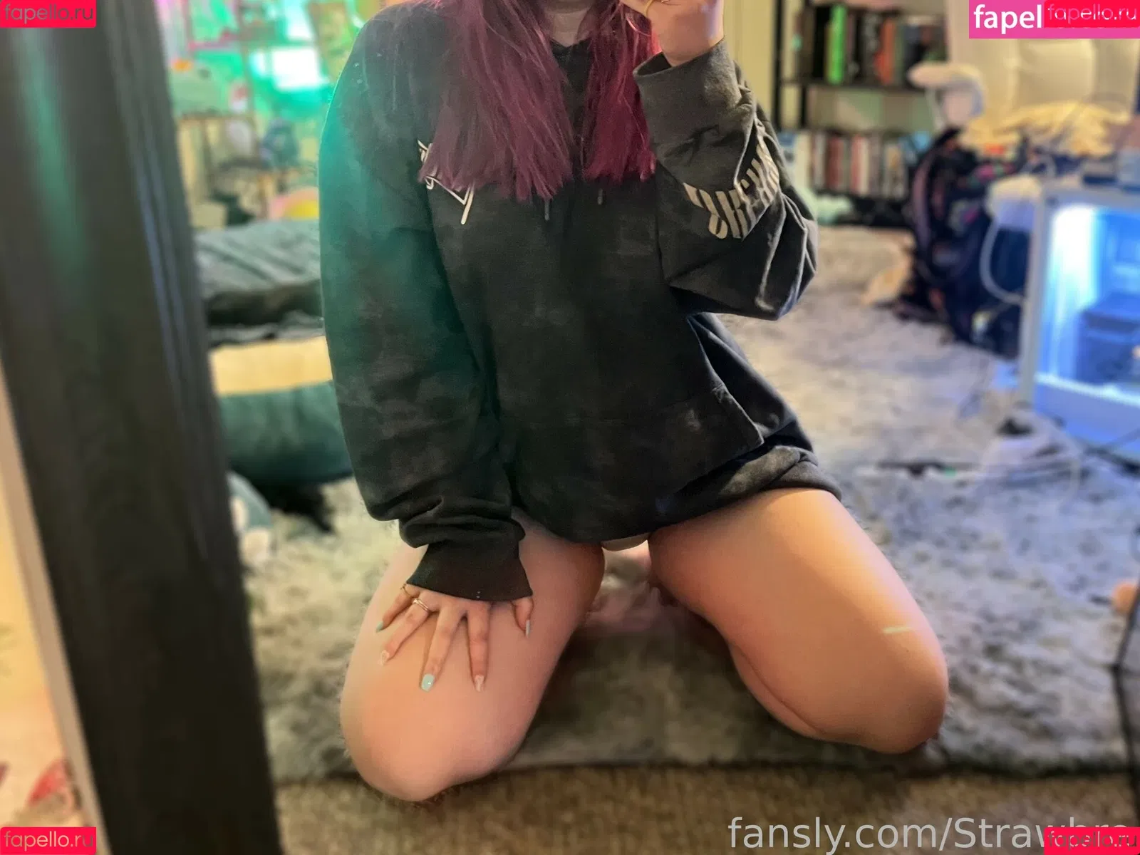 Strawbre Onlyfans Photo Gallery 