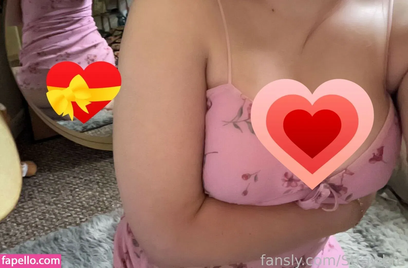 Strawbre Onlyfans Photo Gallery 