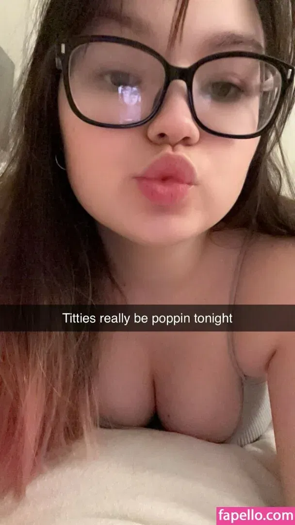 Strawbre Onlyfans Photo Gallery 